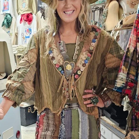 Butterfly Button Top by A Rare Bird - Picture 6 of 13